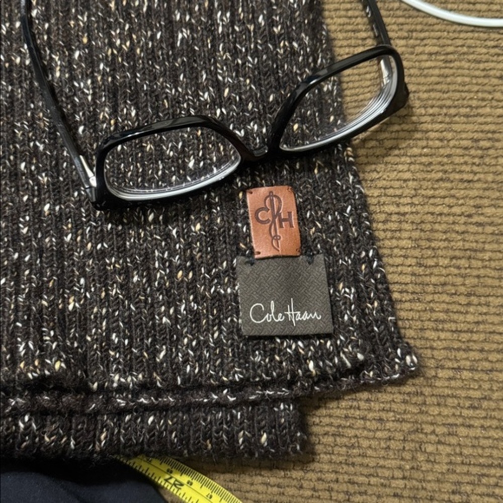 Cole Haan Scarf I Unisex I Knit-Marled Yarn